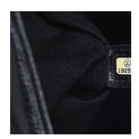 Chanel Caviar Timeless CC Soft Tote - Picture 5 of 10